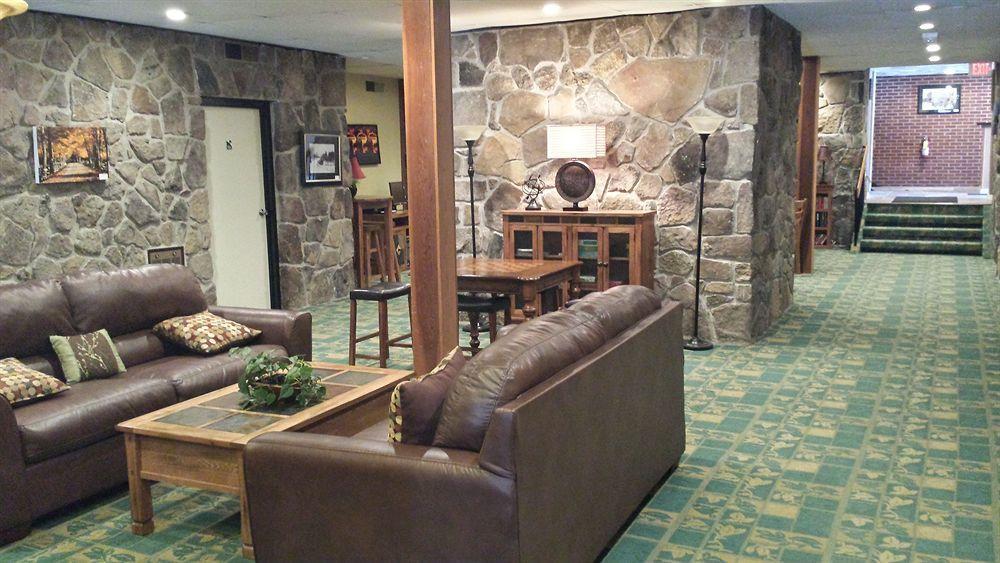 Inn At Deep Creek Oakland Exteriör bild
